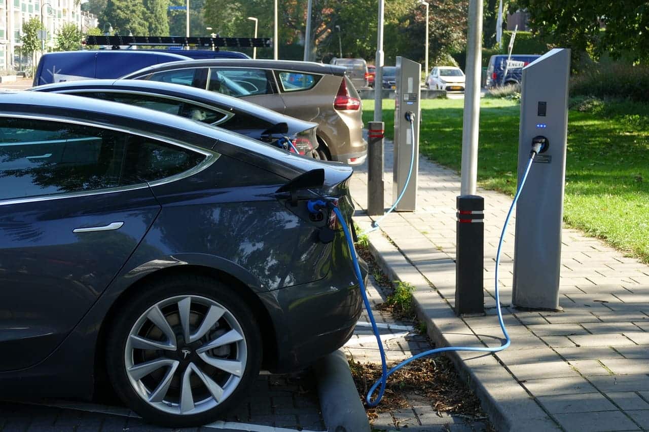 ev-charging-rebates-and-incentives-in-maine