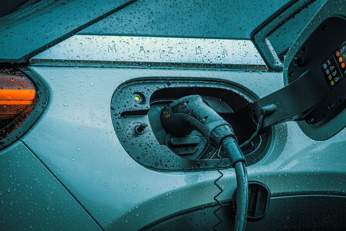 ev-charging-rebates-and-incentives-in-maine