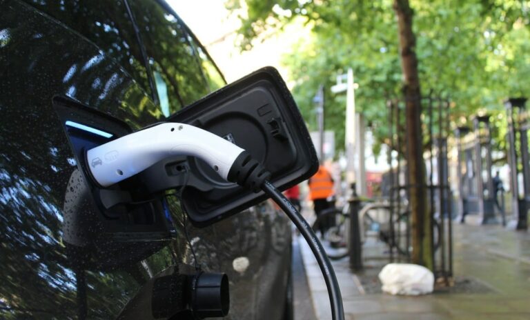 Electric Cars and the Sharing Economy