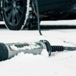 How Do Electric Vehicles Perform in Cold Weather?