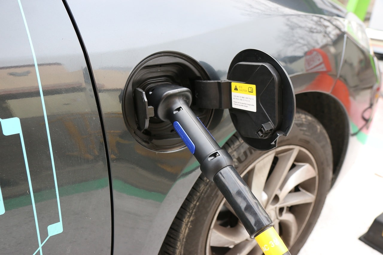 Electric Cars and Circular Economy Initiatives Pioneering Sustainable