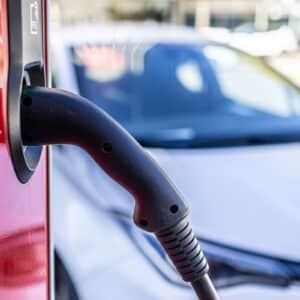 Powering the Future: The Symbiosis of Electric Car Charging and Energy Storage